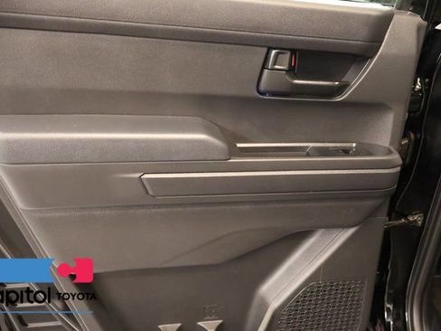 Certified 2024 Toyota Tacoma SR5 AWD/4WD image 30