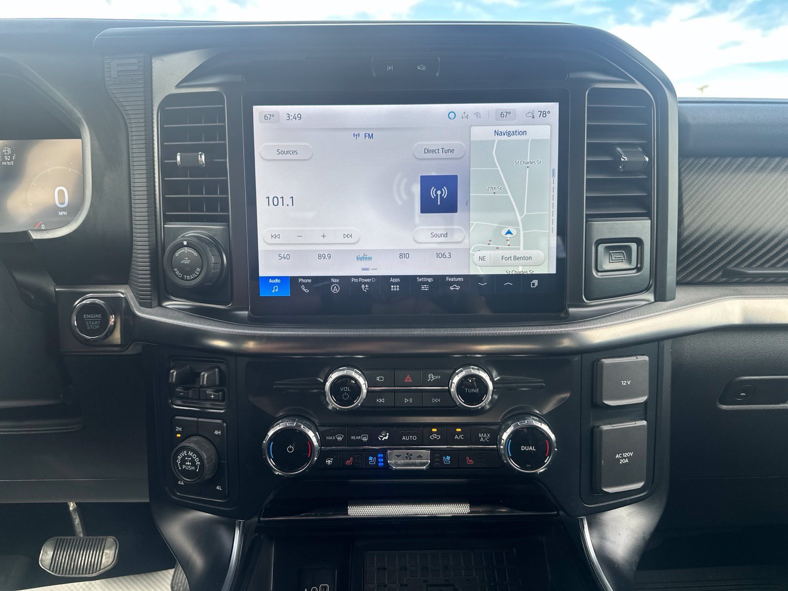 Used 2025 Ford F150 Raptor AWD/4WD image 10