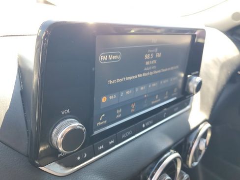 Used 2021 Nissan Sentra S image 25