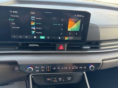 Certified 2026 Kia Carnival EX FWD image 14
