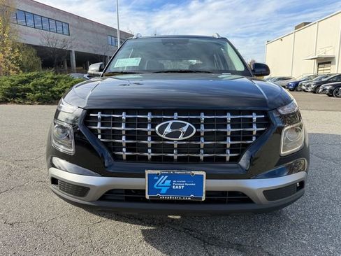 New 2026 Hyundai Venue SEL image 2