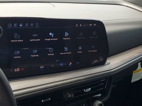 New 2026 Chevrolet Suburban LS image 13