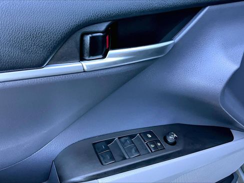 Certified 2023 Toyota Camry LE AWD/4WD image 31