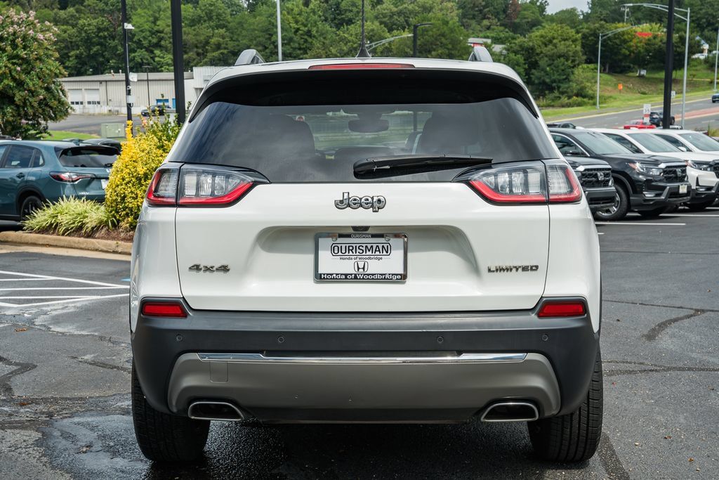 Used 2019 Jeep Cherokee Limited AWD/4WD image 5