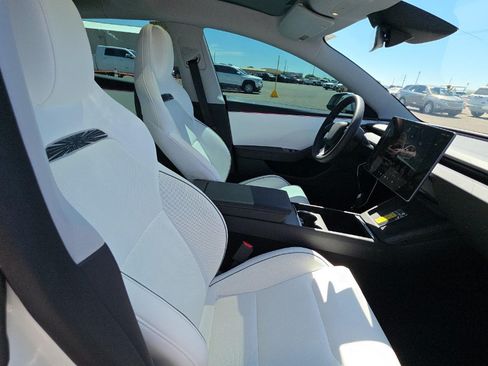 Used 2025 Tesla Model 3 Performance AWD/4WD image 8