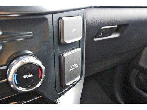 Used 2025 Ford F150 Lariat w/ Equipment Group 502A High image 28