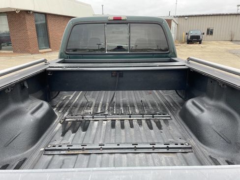 Used 2002 Ford F350 Lariat image 5