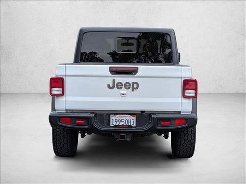 Used 2021 Jeep Gladiator Rubicon w/ Trailer Tow Package AWD/4WD image 7