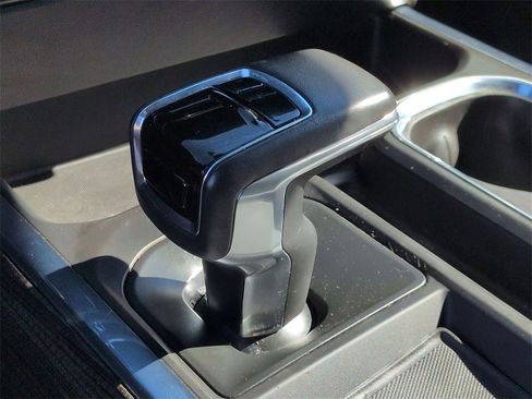 Certified 2022 Chevrolet Silverado 1500 LT Trail Boss w/ Convenience Package II image 15