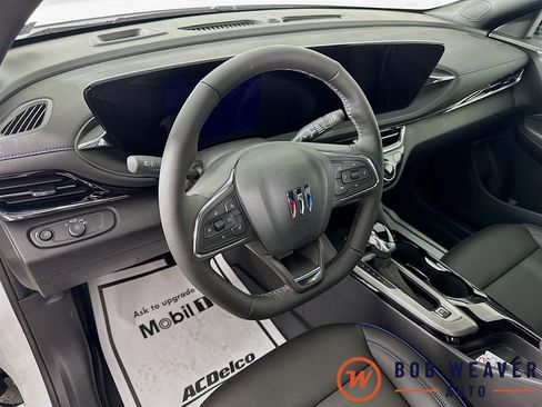 Used 2025 Buick Envista Sport Touring w/ Convenience I Package image 9