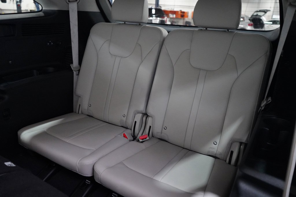 Used 2024 Kia Sorento S FWD image 36
