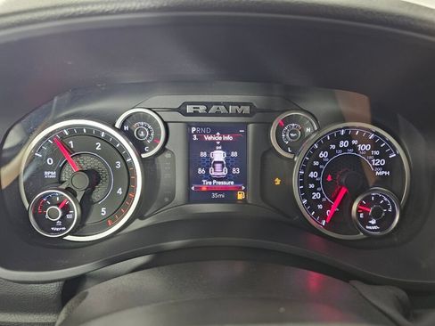 New 2026 RAM 2500 Tradesman AWD/4WD image 24