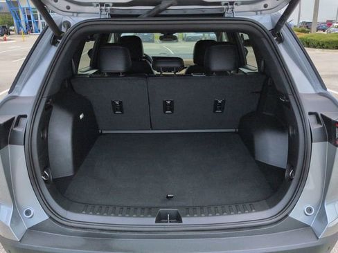 Used 2026 Chevrolet Equinox ACTIV w/ Convenience Package III FWD image 13
