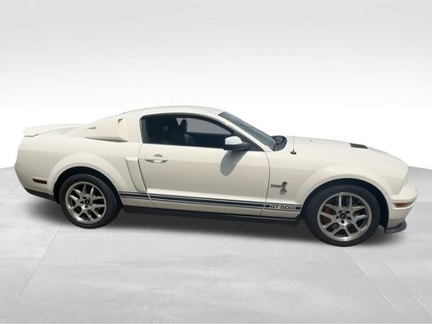 Used 2007 Ford Mustang Shelby GT500 RWD image 9
