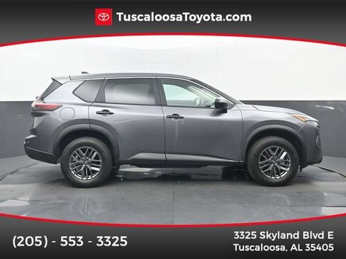 Used 2026 Nissan Rogue S FWD image 1
