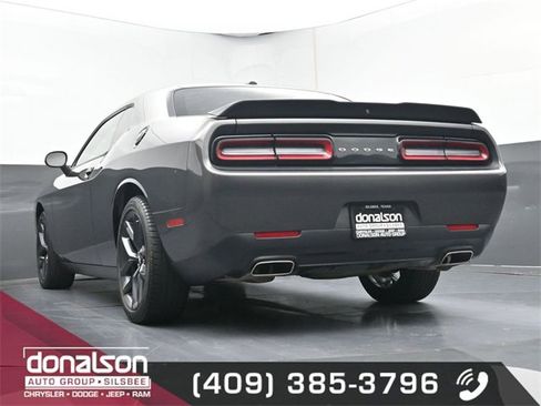 Used 2019 Dodge Challenger SXT w/ Blacktop Package image 15