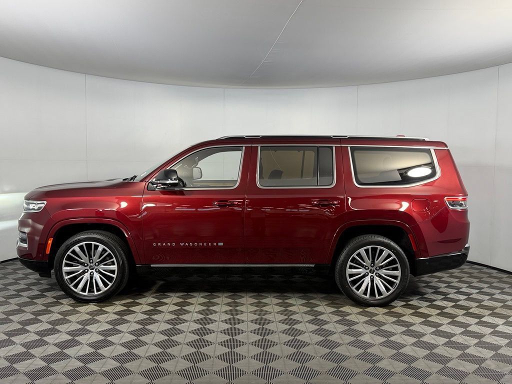 Used 2023 Jeep Grand Wagoneer Series III AWD/4WD image 9