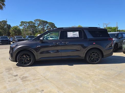 New 2026 Kia Carnival SX Prestige FWD image 5