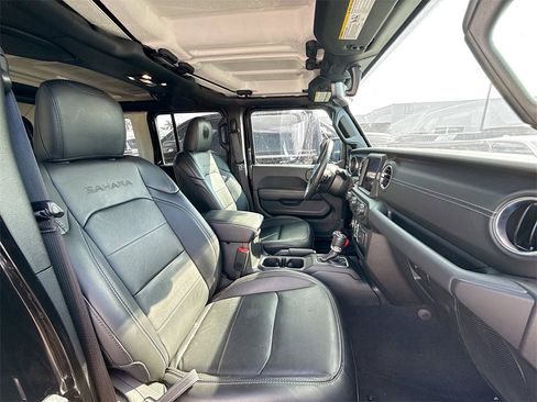 Used 2023 Jeep Wrangler Unlimited Sahara w/ Cold Weather Group image 29