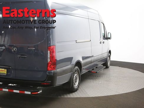 Used 2019 Mercedes-Benz Sprinter 170 image 36