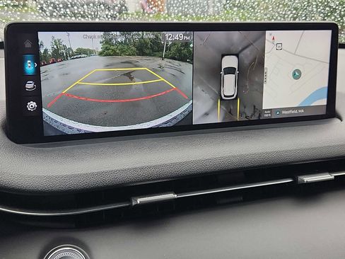 Used 2022 Genesis GV70 2.5T w/ Advanced Package image 18