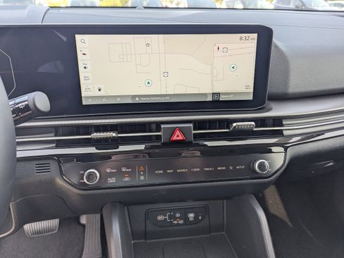 New 2026 Kia Sportage SX image 19