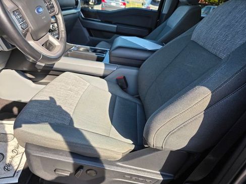 Certified 2022 Ford F150 XLT w/ Equipment Group 302A High image 16