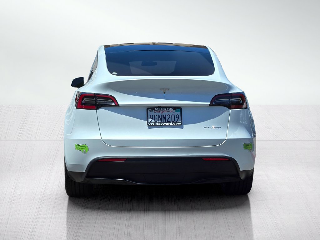 Used 2023 Tesla Model Y Long Range AWD/4WD image 6