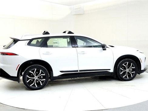 New 2026 Toyota Crown Signia image 6