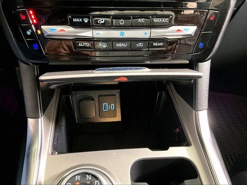 Used 2021 Ford Explorer Platinum w/ Equipment Group 601A image 33