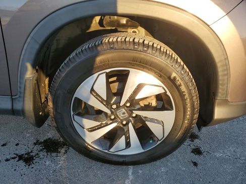 Used 2016 Honda CR-V Touring image 9
