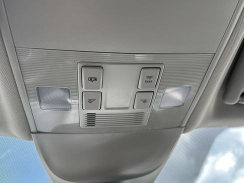 New 2026 Volkswagen Taos S FWD image 33
