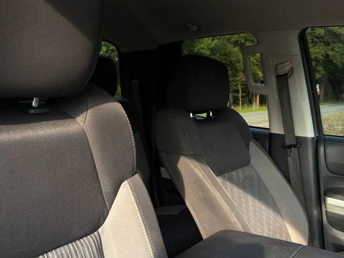 Used 2014 Toyota Tundra SR5 AWD/4WD image 26