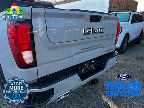 Used 2024 GMC Sierra 1500 Elevation w/ Elevation Premium Package image 3