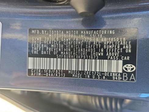 Used 2019 Toyota Corolla LE image 34