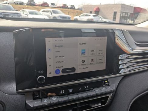 Used 2025 Toyota Camry LE image 17