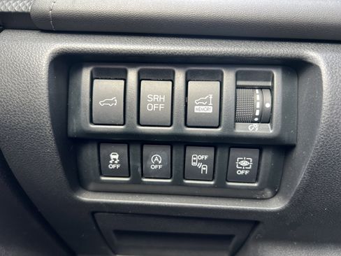 Used 2020 Subaru Forester Touring image 31