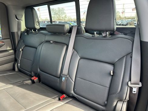 Used 2024 GMC Sierra 2500 Denali w/ Denali Reserve Package image 12