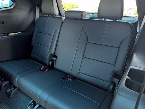 New 2026 GMC Acadia Elevation w/ Elevation Premium Package FWD image 28