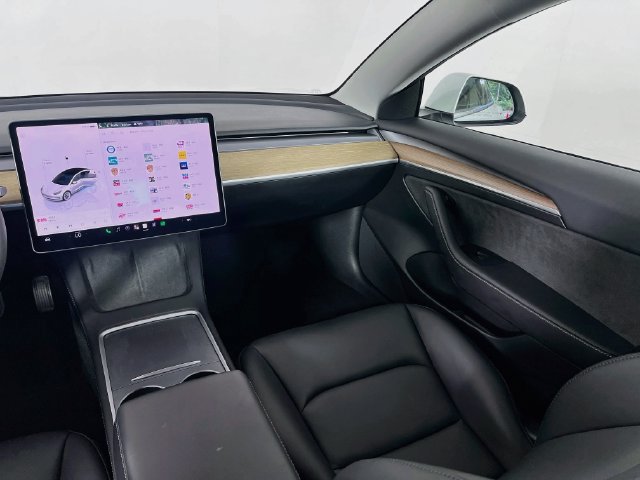 Used 2023 Tesla Model 3 Standard Range RWD image 24