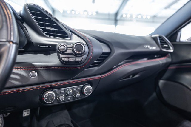 Used 2018 Ferrari 488 Spider RWD image 14