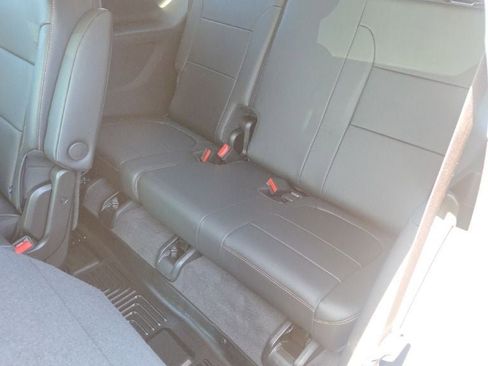 Used 2019 Chevrolet Traverse LT AWD/4WD image 28