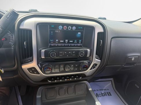 Used 2018 GMC Sierra 1500 SLT AWD/4WD image 22