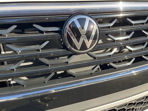 New 2026 Volkswagen Atlas Cross Sport SEL image 10