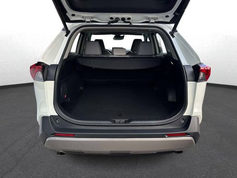 Used 2022 Toyota RAV4 Limited w/ Limited Grade Weather Package FWD image 11