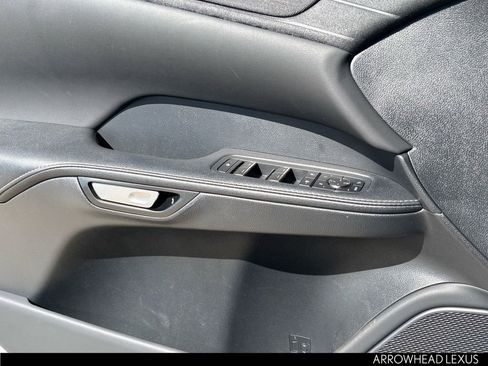 Used 2025 Lexus RX 450h AWD w/ Convenience Package image 22