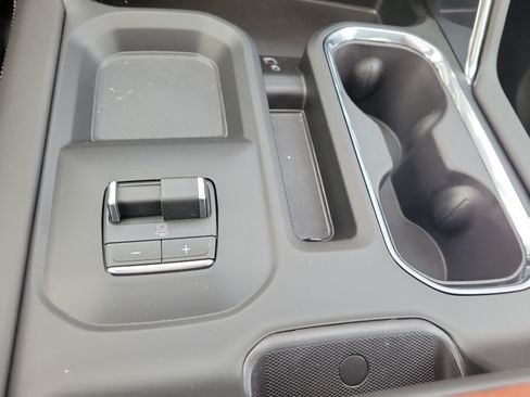 New 2026 GMC Sierra 2500 Denali Ultimate AWD/4WD image 30