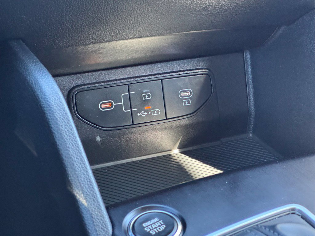 Used 2026 Kia Sportage LX FWD image 16