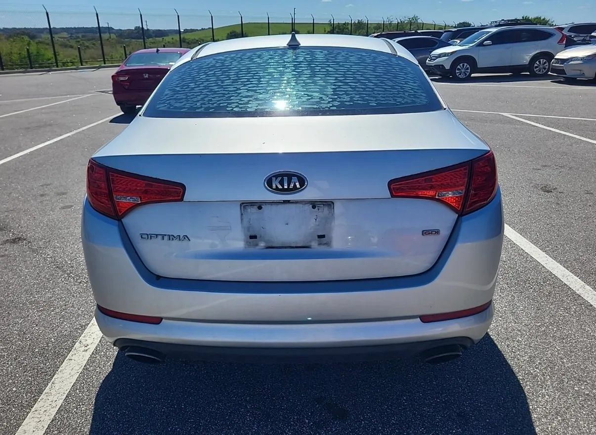 Used 2013 Kia Optima LX FWD image 3