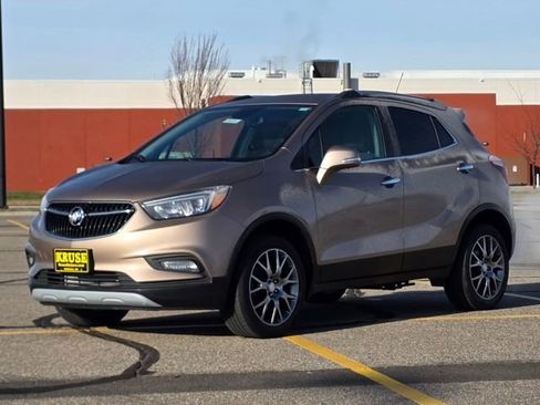 Used 2018 Buick Encore Sport Touring image 33